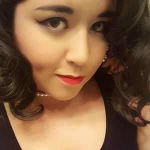 Meet your Posher, Jocelyn